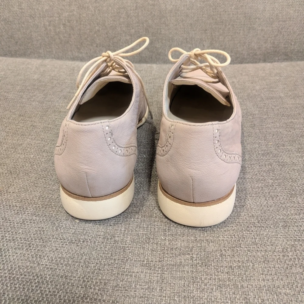 Cole Haan Oxford Shoes with Suede Finish and Lace-Up Design Size 10 - Picture 5 of 13